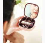 💎 প্রিমিয়াম মিনি জুয়েলারি বক্স – ভ্যানিটি মিররসহ 💎 - Image 6